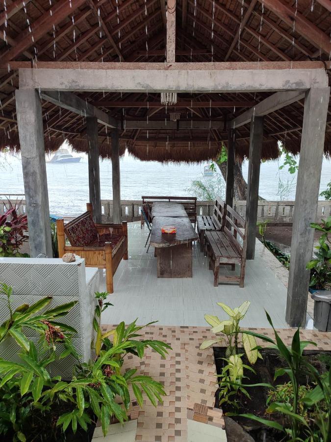 Lena House Flores Hitokalak Bagian luar foto