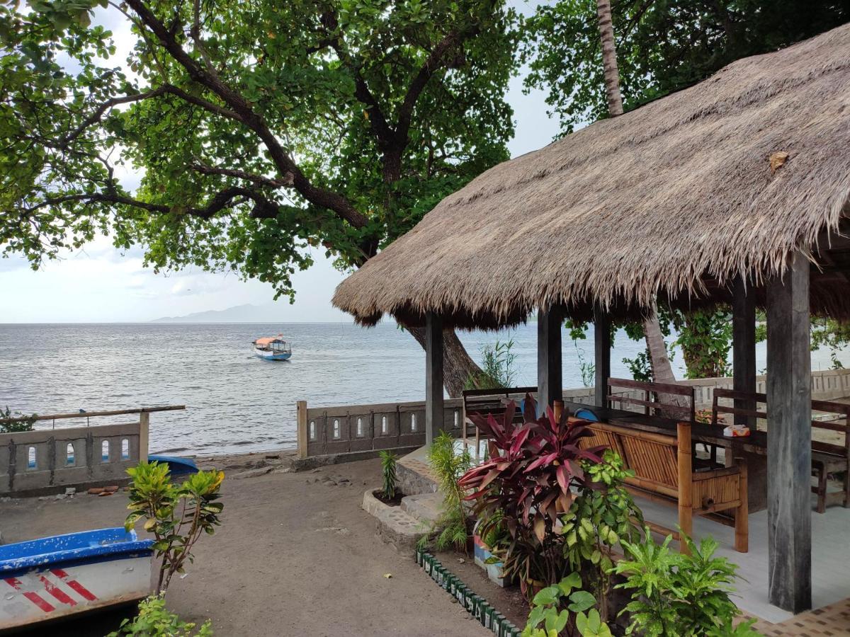Lena House Flores Hitokalak Bagian luar foto
