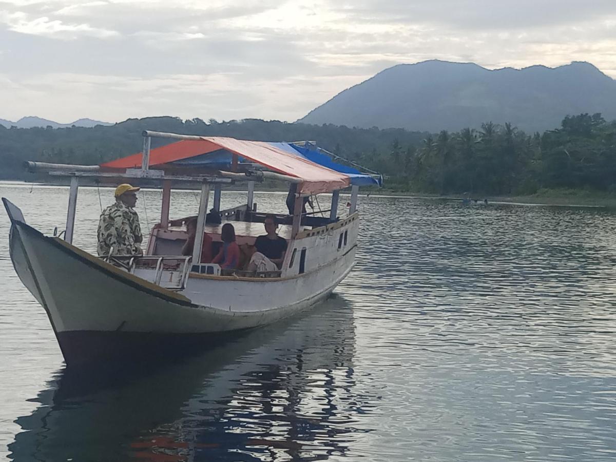 Lena House Flores Hitokalak Bagian luar foto