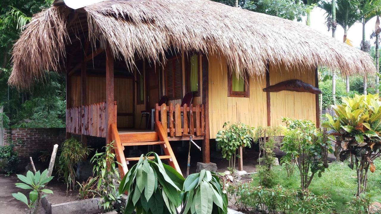 Lena House Flores Hitokalak Bagian luar foto